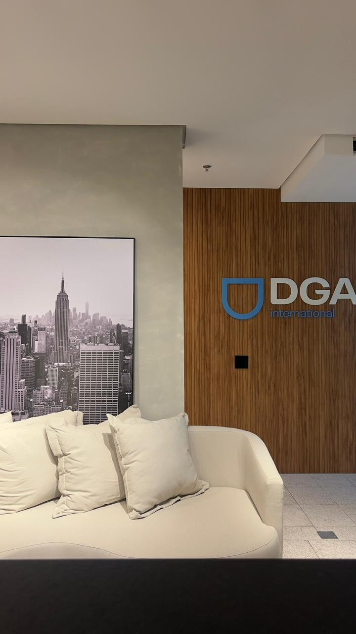 c19d6d5a-342c-48d7-af14-eea2a301d406